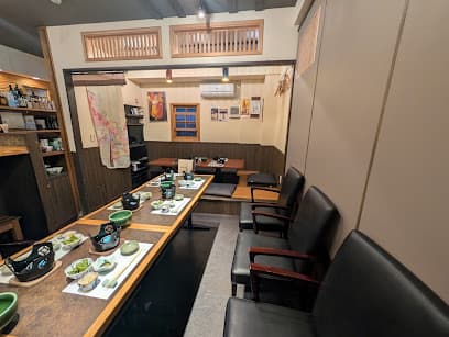 厳選食材と地酒の店 よこた